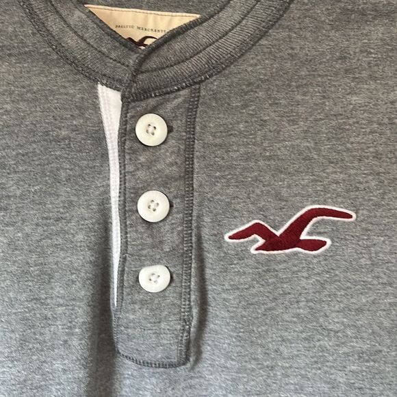 Hollister long sleeve shirt/Size L - Picture 2 of 7